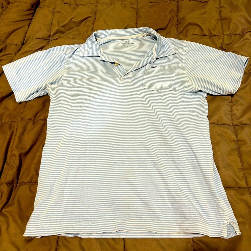 OVER 85% OFF vineyard vines shirt great for summer